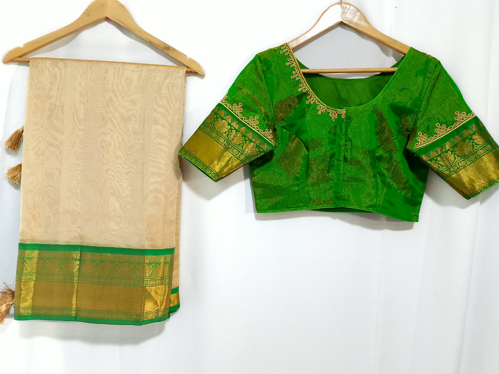 N1535 : Ready To Ship Beautiful Mangalagiri Tissue Silk Saree With Stitched Embroidery Work Blouse
