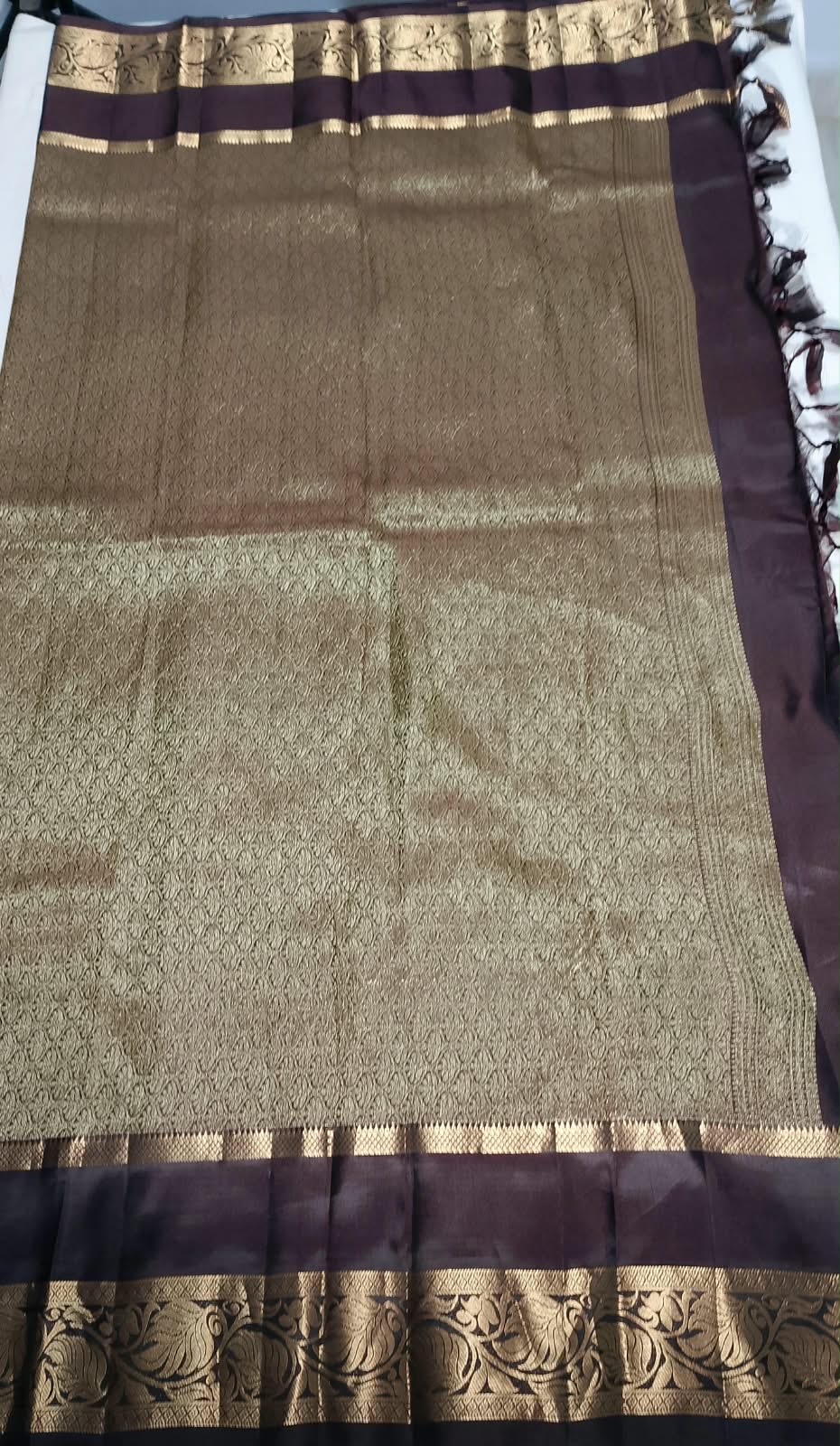 N1575 : Ready To Ship Beautiful Saree With Stitched Blouse N1575 : Ready To Ship Beautiful Saree With Stitched Blouse