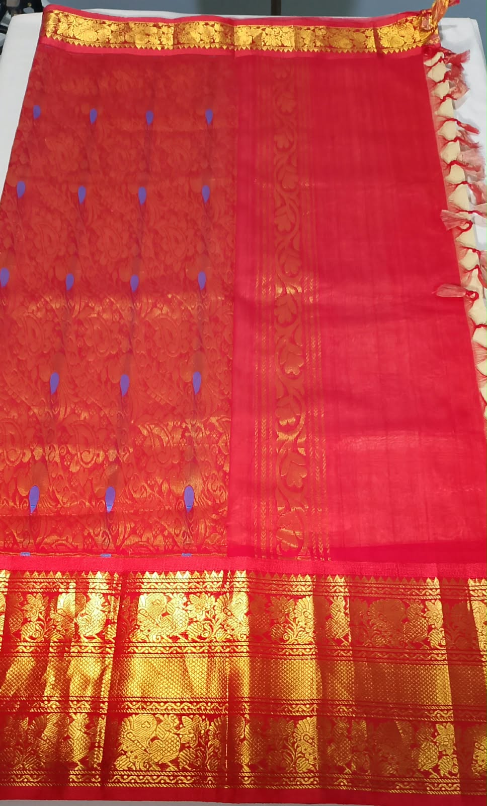 N1598 : Ready To Ship Beautiful Saree With Stitched Blouse N1598 : Ready To Ship Beautiful Saree With Stitched Blouse