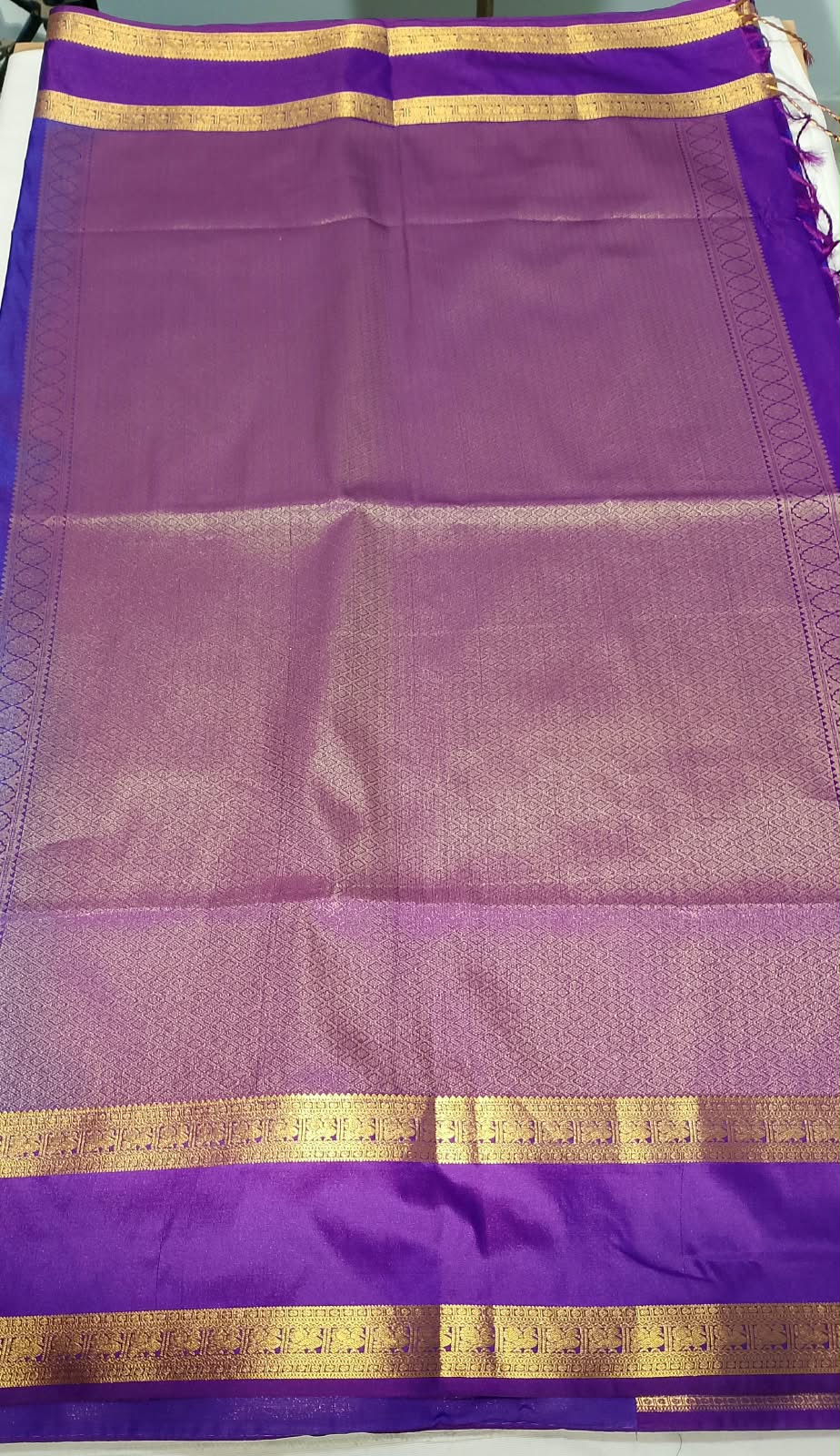 N1611 : Ready To Ship Beautiful Saree With Stitched Blouse N1611 : Ready To Ship Beautiful Saree With Stitched Blouse
