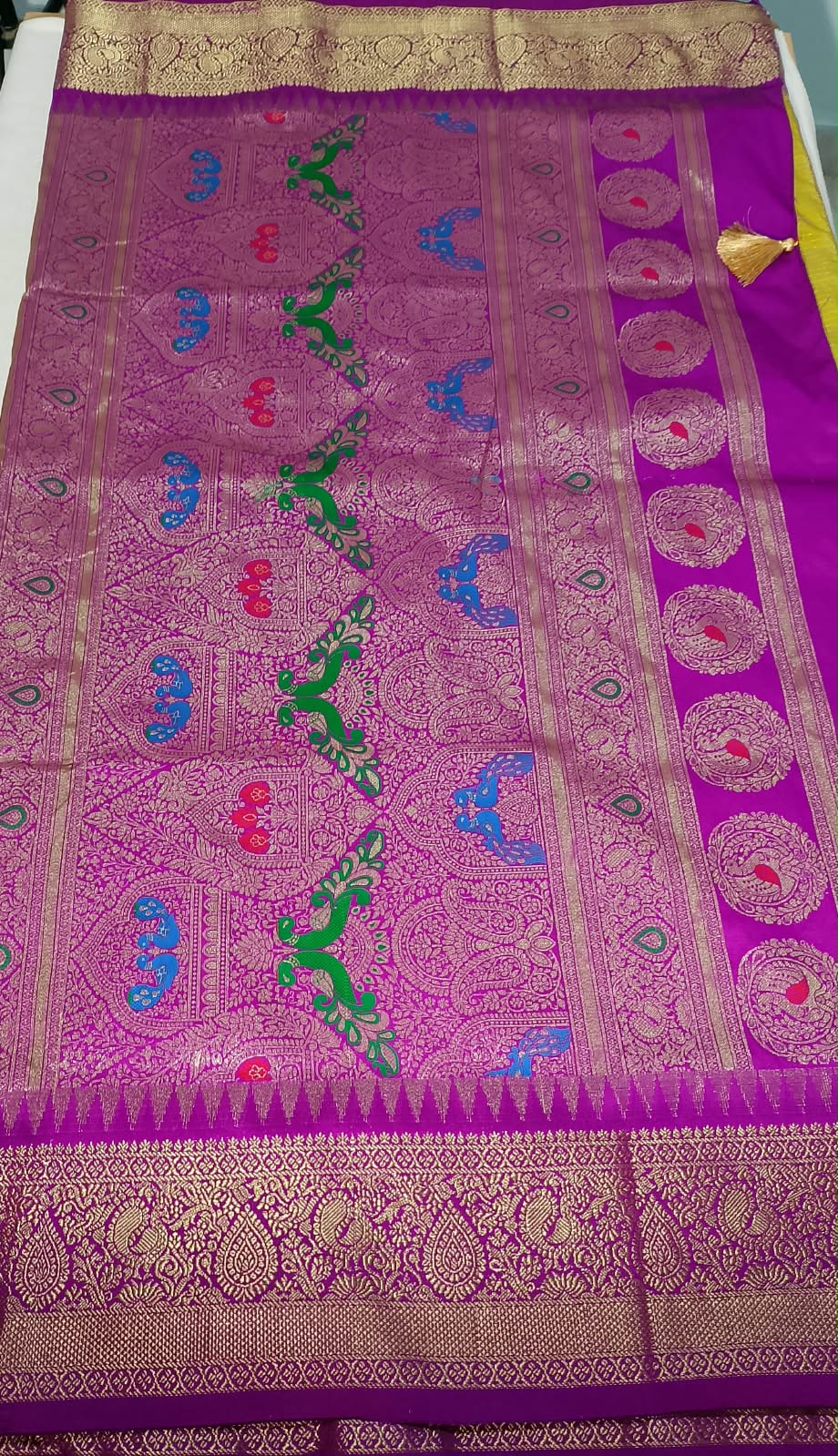 N1609 : Ready To Ship Beautiful Saree With Stitched Blouse N1609 : Ready To Ship Beautiful Saree With Stitched Blouse