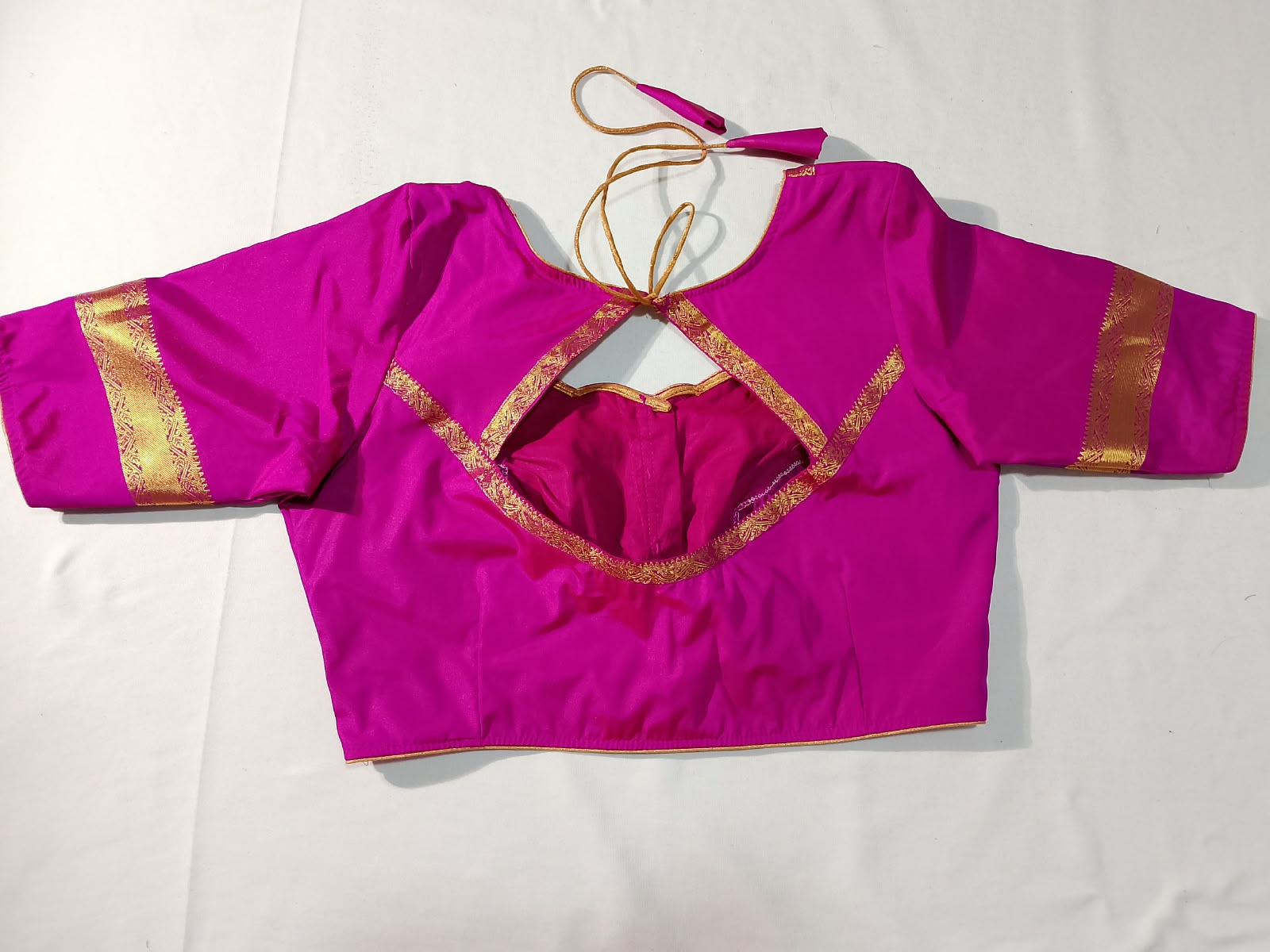 N1613 : Ready To Ship Beautiful Semi Kanchipattu Saree With Stitched Blouse N1613 : Ready To Ship Beautiful Semi Kanchipattu Saree With Stitched Blouse