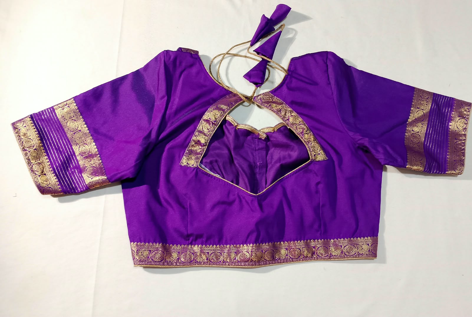 N1614 : Ready To Ship Beautiful Semi Kanchipattu Saree With Stitched Blouse N1614 : Ready To Ship Beautiful Semi Kanchipattu Saree With Stitched Blouse