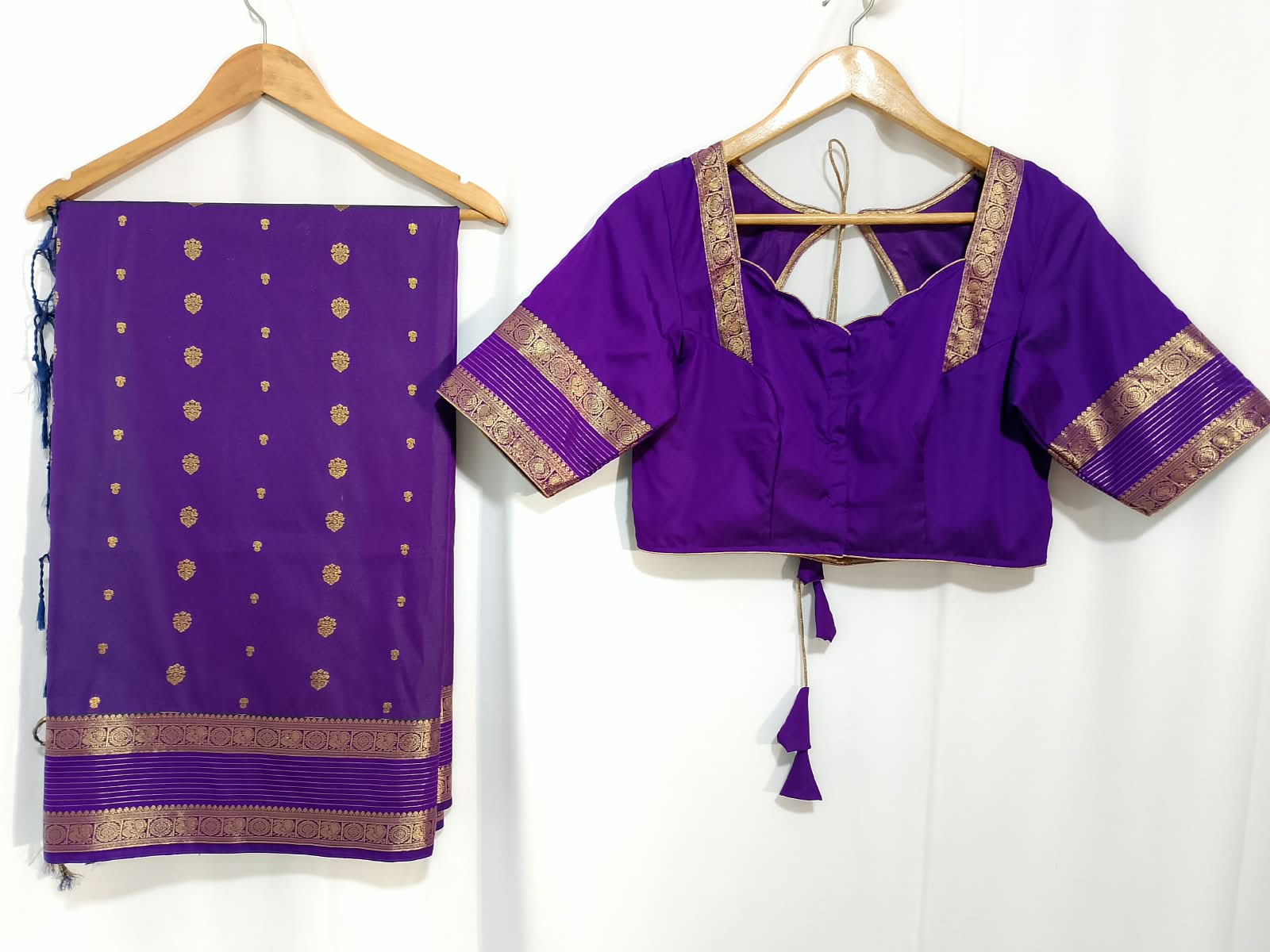 N1614 : Ready To Ship Beautiful Semi Kanchipattu Saree With Stitched Blouse N1614 : Ready To Ship Beautiful Semi Kanchipattu Saree With Stitched Blouse