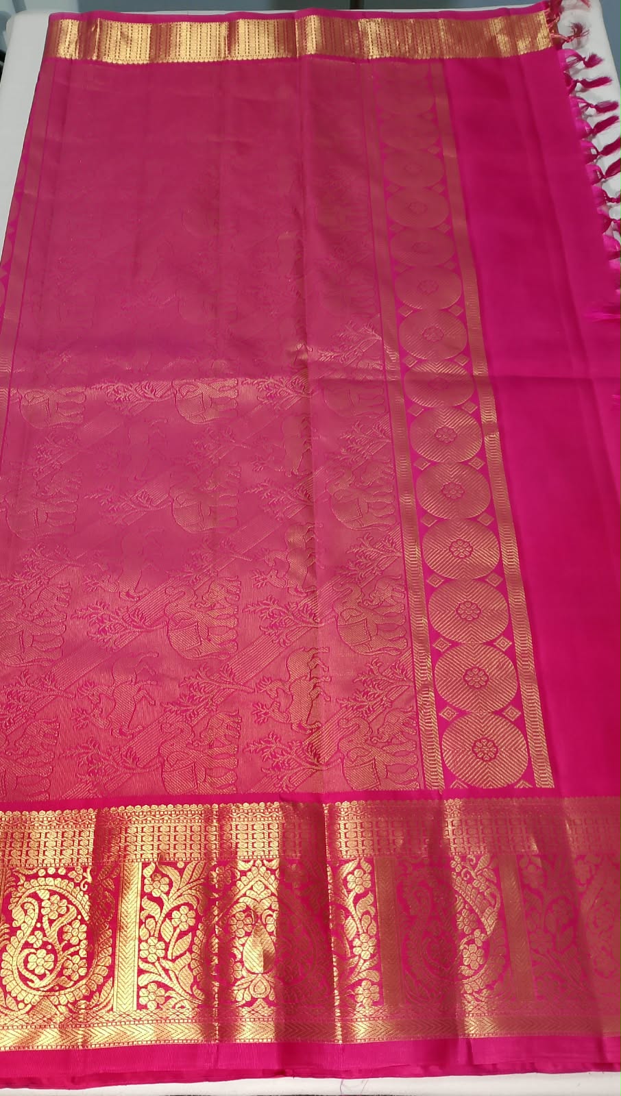 N1629 : Ready To Ship Beautiful Saree With Stitched Blouse N1629 : Ready To Ship Beautiful Saree With Stitched Blouse