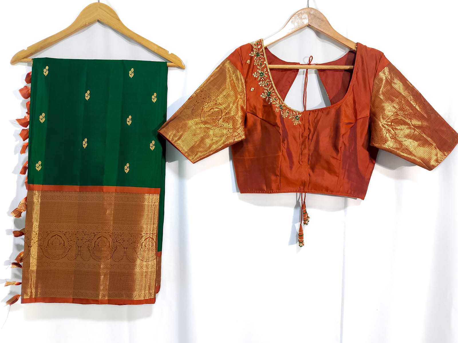 N1627 : Ready To Ship Beautiful Pure Kanchipattu Saree With Stitched Maggam Work Blouse N1627 : Ready To Ship Beautiful Pure Kanchipattu Saree With Stitched Maggam Work Blouse
