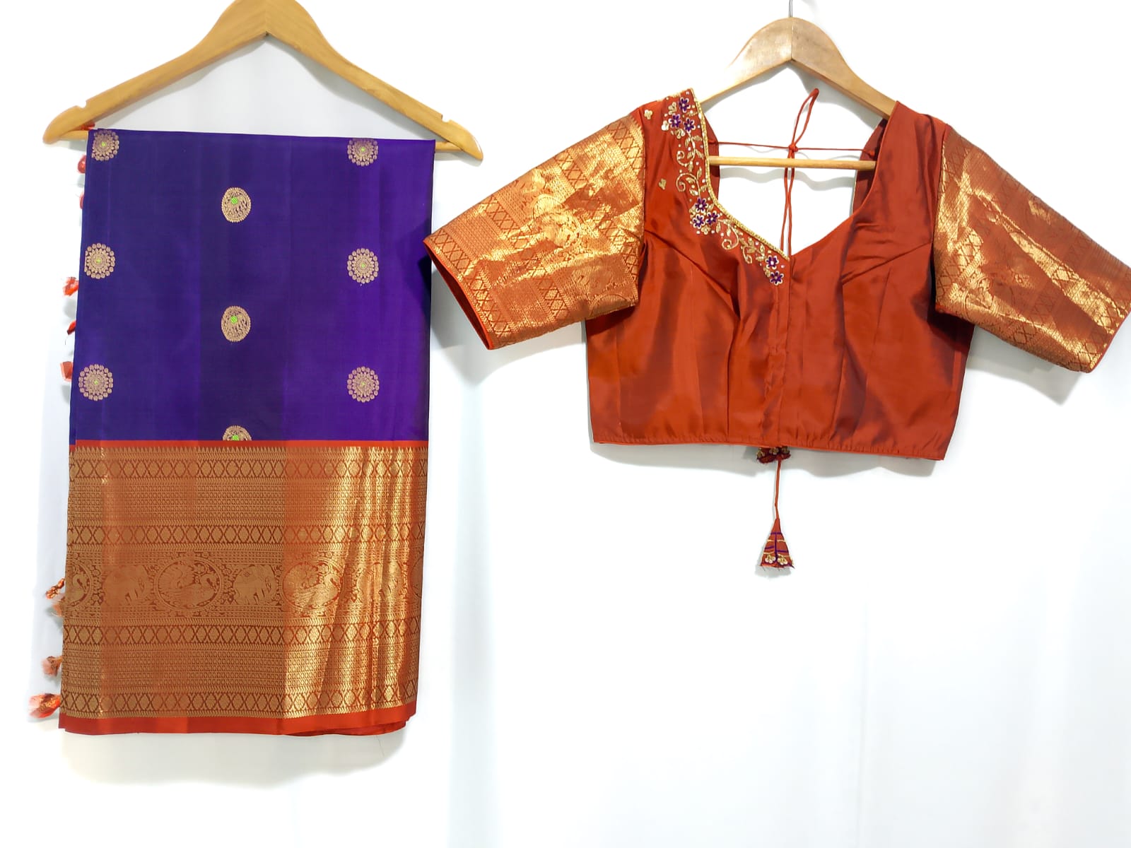 N1628 : Ready To Ship Beautiful Pure Kanchipattu Saree With Stitched Maggam Work Blouse