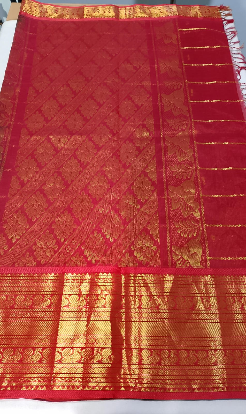 N1667 : Ready To Ship Beautiful Saree With Stitched Blouse N1667 : Ready To Ship Beautiful Saree With Stitched Blouse