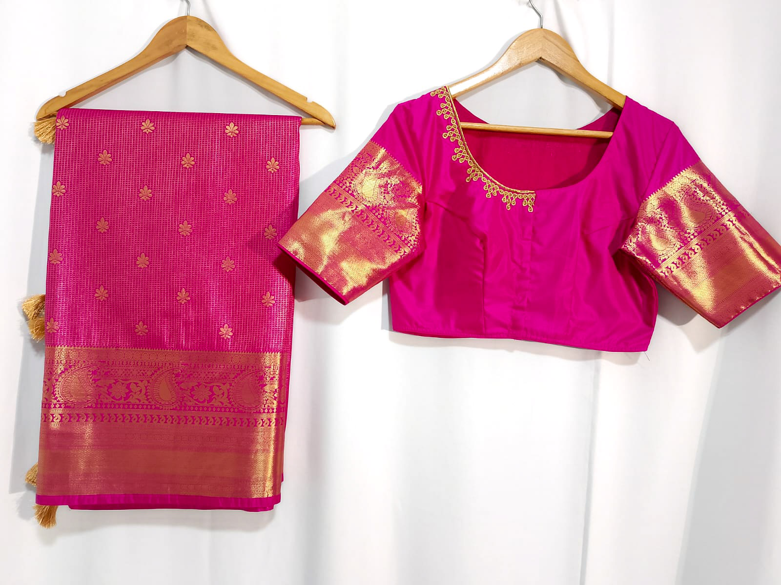 N1659  : Ready To Ship Beautiful Semi Kanchipattu Saree With Stitched Embroidery Work Blouse