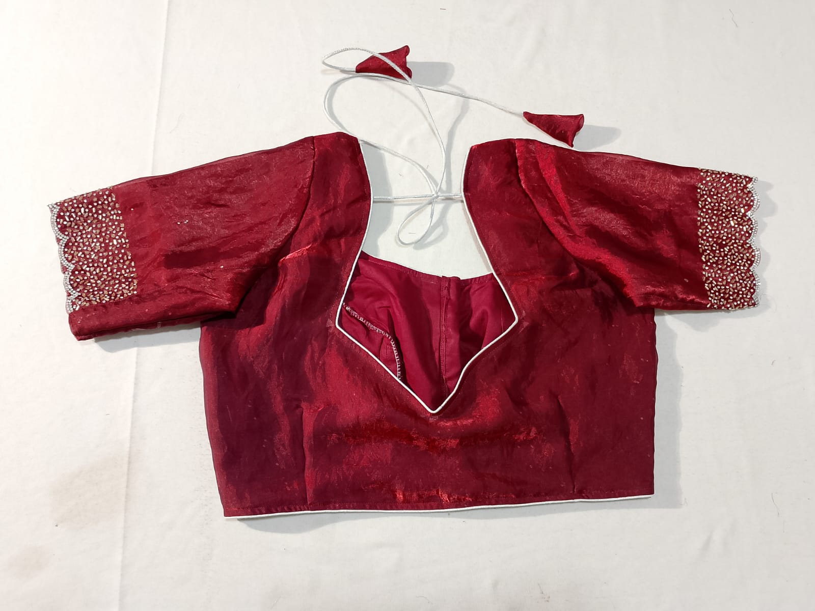 N1699 : Ready To Ship Beautiful Saree With Stitched Blouse N1699 : Ready To Ship Beautiful Saree With Stitched Blouse