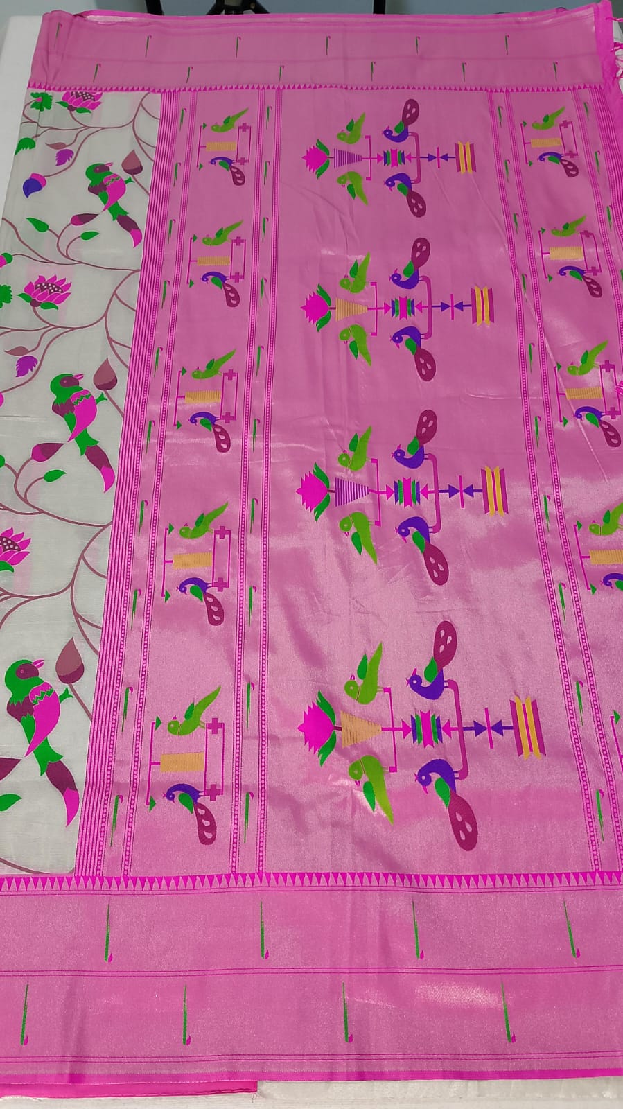 N1707 : Ready To Ship Beautiful Saree With Stitched Blouse N1707 : Ready To Ship Beautiful Saree With Stitched Blouse
