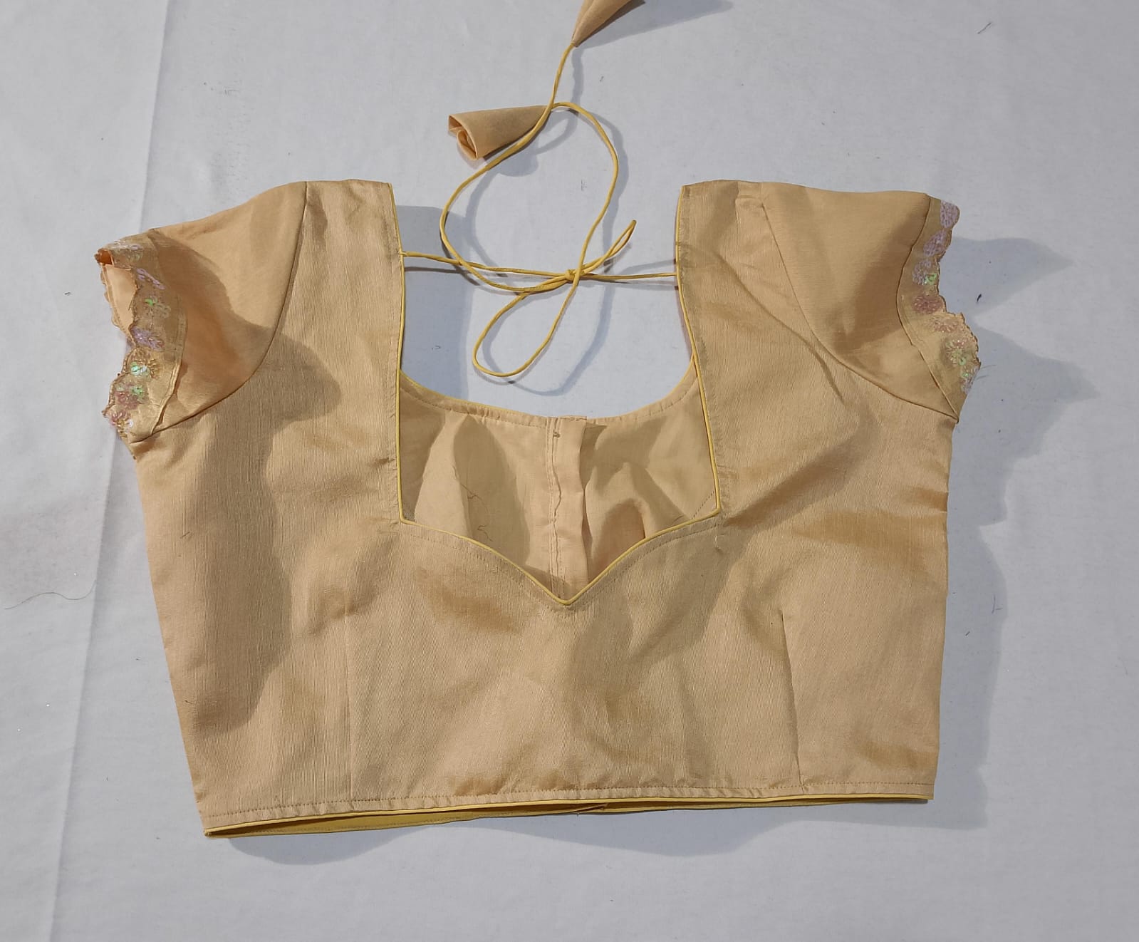 N1719 : Ready To Ship Beautiful Saree With Stitched Blouse
