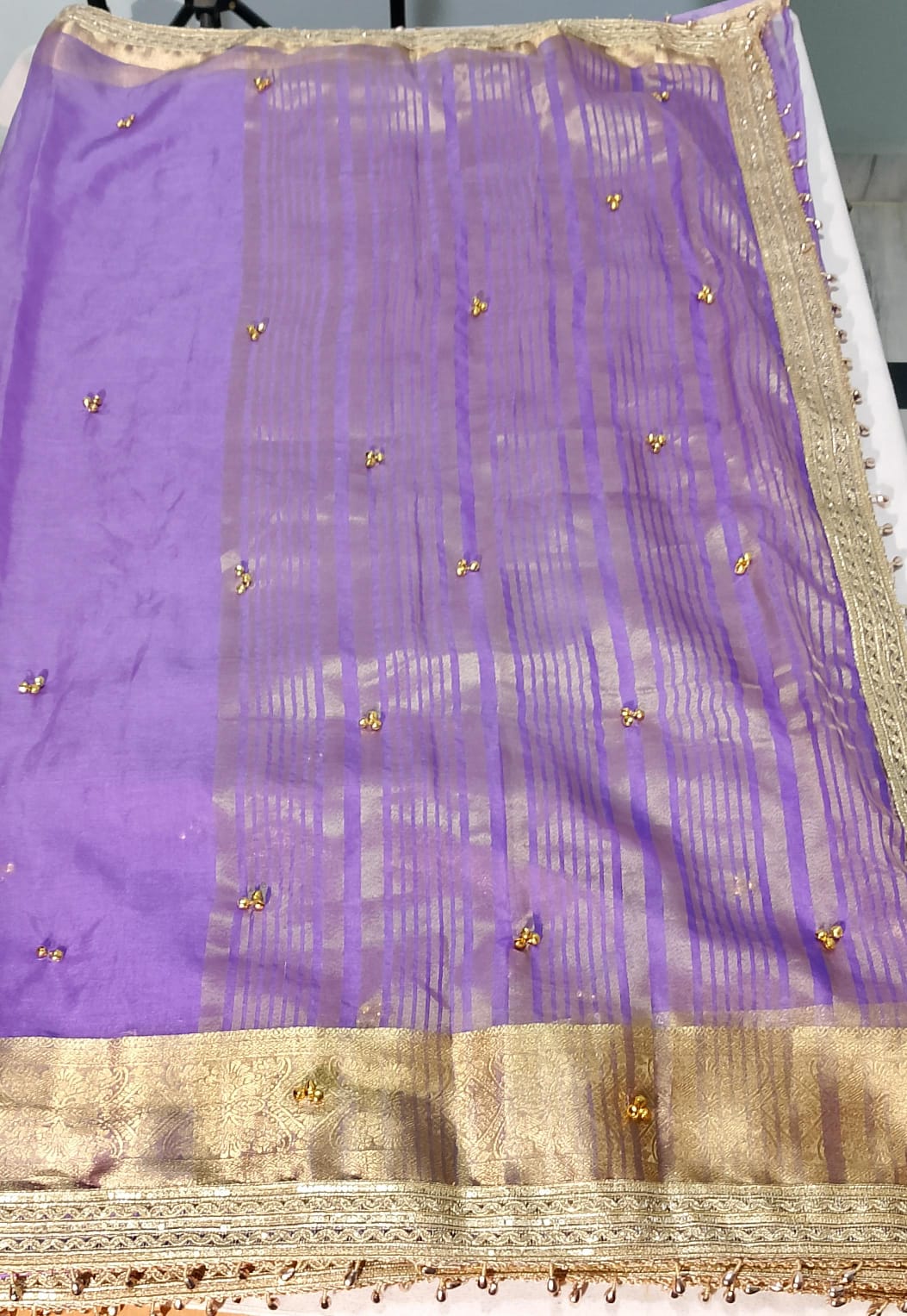 N1724 : Ready To Ship Beautiful Saree With Stitched Blouse N1724 : Ready To Ship Beautiful Saree With Stitched Blouse