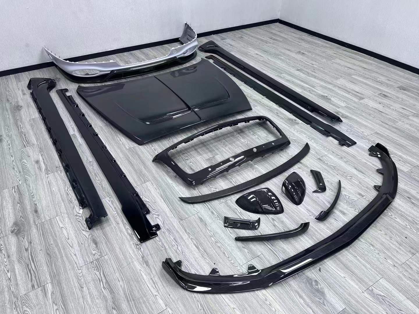 Bentley Flying Spur Upgraded with Mansory Style Exterior Kit  Carbon Fiber