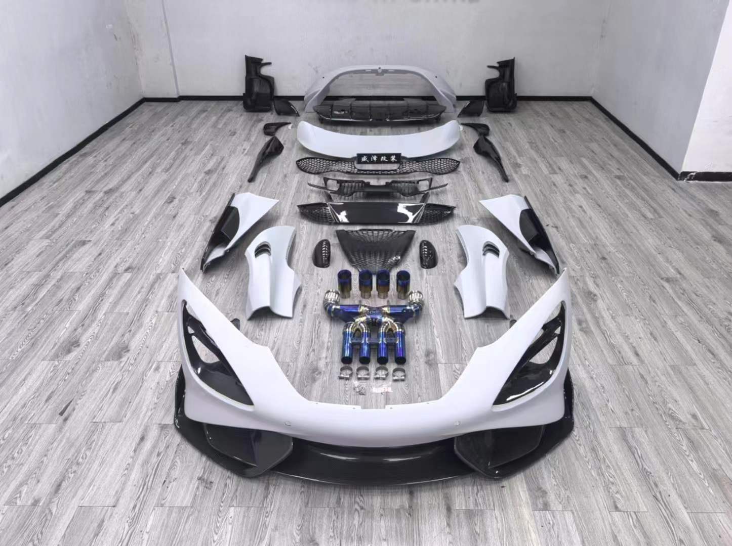 McLaren 720S Upgraded with 765LT Style Body Kit Carbon Fiber Body Kit