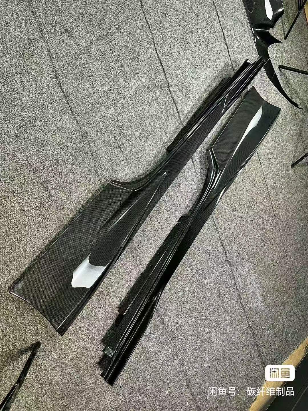 Ferrari F8 Convertible Hardtop Cockpit Dry Carbon + OEM Parts