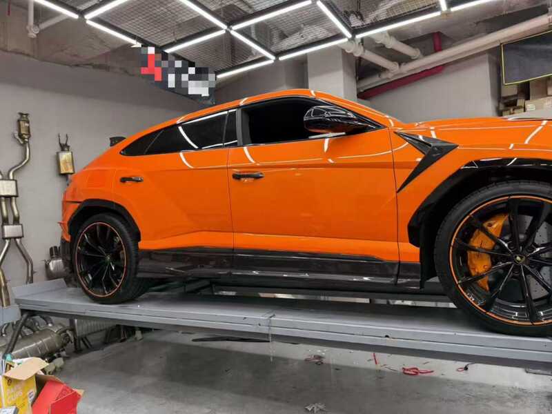 2024 Lamborghini Urus S Venatus S by TopCar – Full Dry Carbon Fiber Body Kit Upgrade