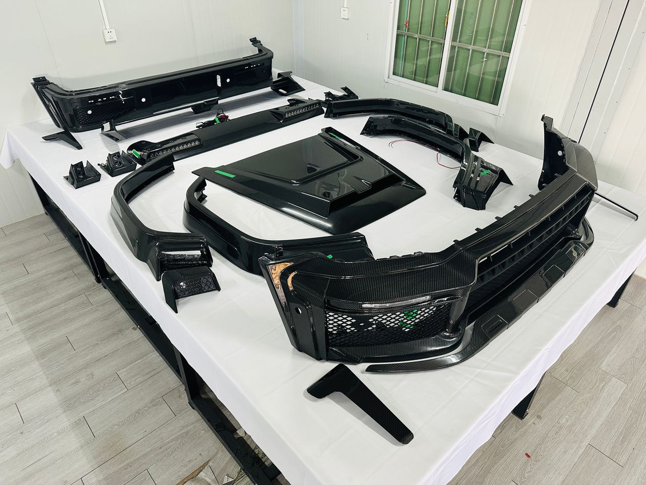 G800 Carbon Fiber Kit For Mercedes G Class W464 W465