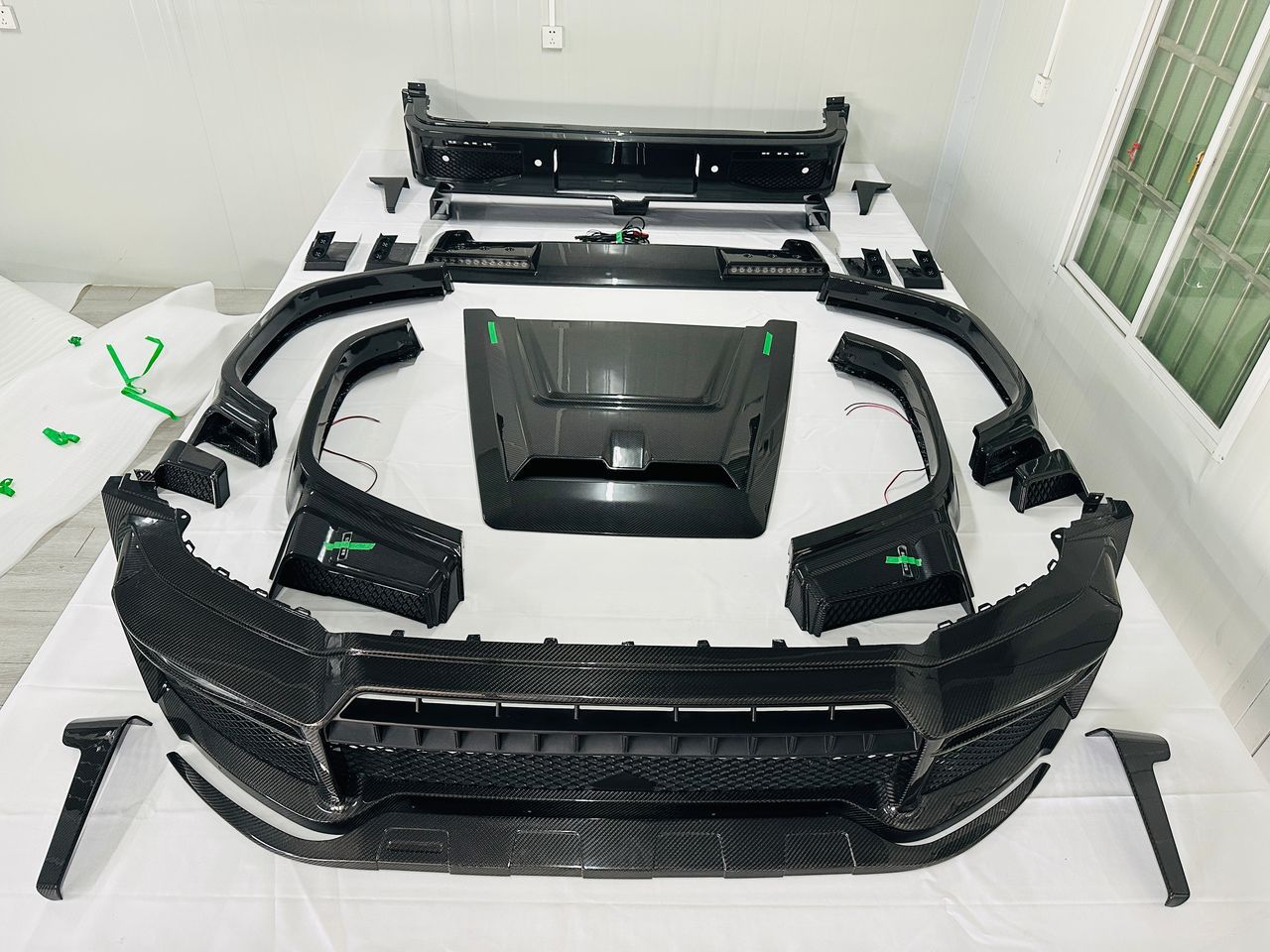 G800 Carbon Fiber Kit For Mercedes G Class W464 W465