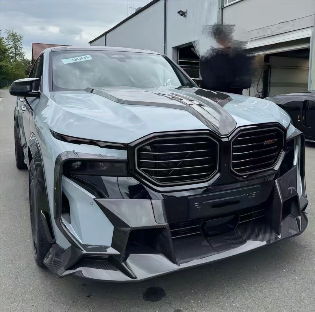 BMW XM Carbon Fiber Mansory Design Body Kit