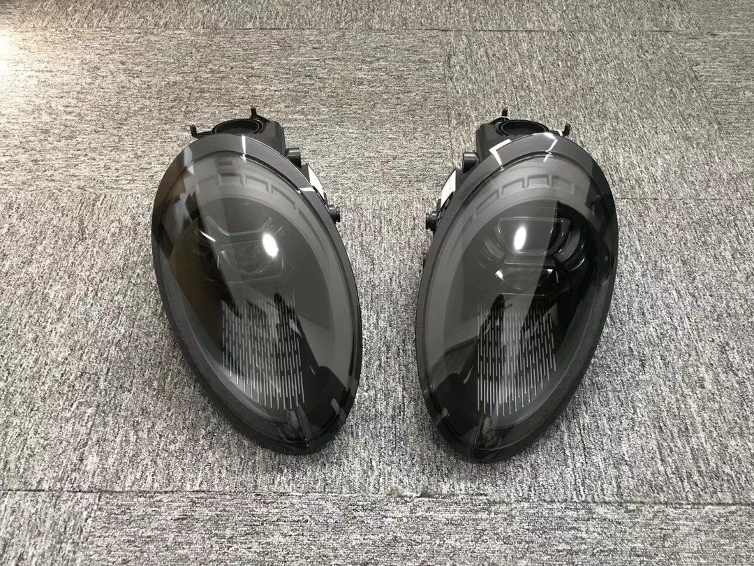 Porsche 991 Turbo S PDLS Plus LED headlights Pair in Black Housing