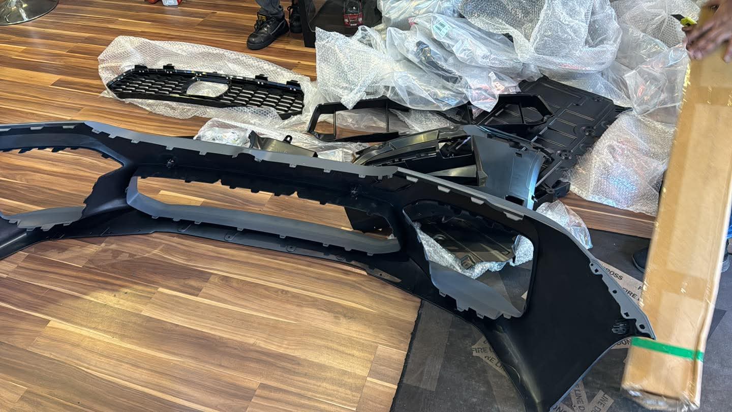 BMW F90 M5 Competition Laser Light Retrofit & LCI Wide Body Facelift Conversion Kit