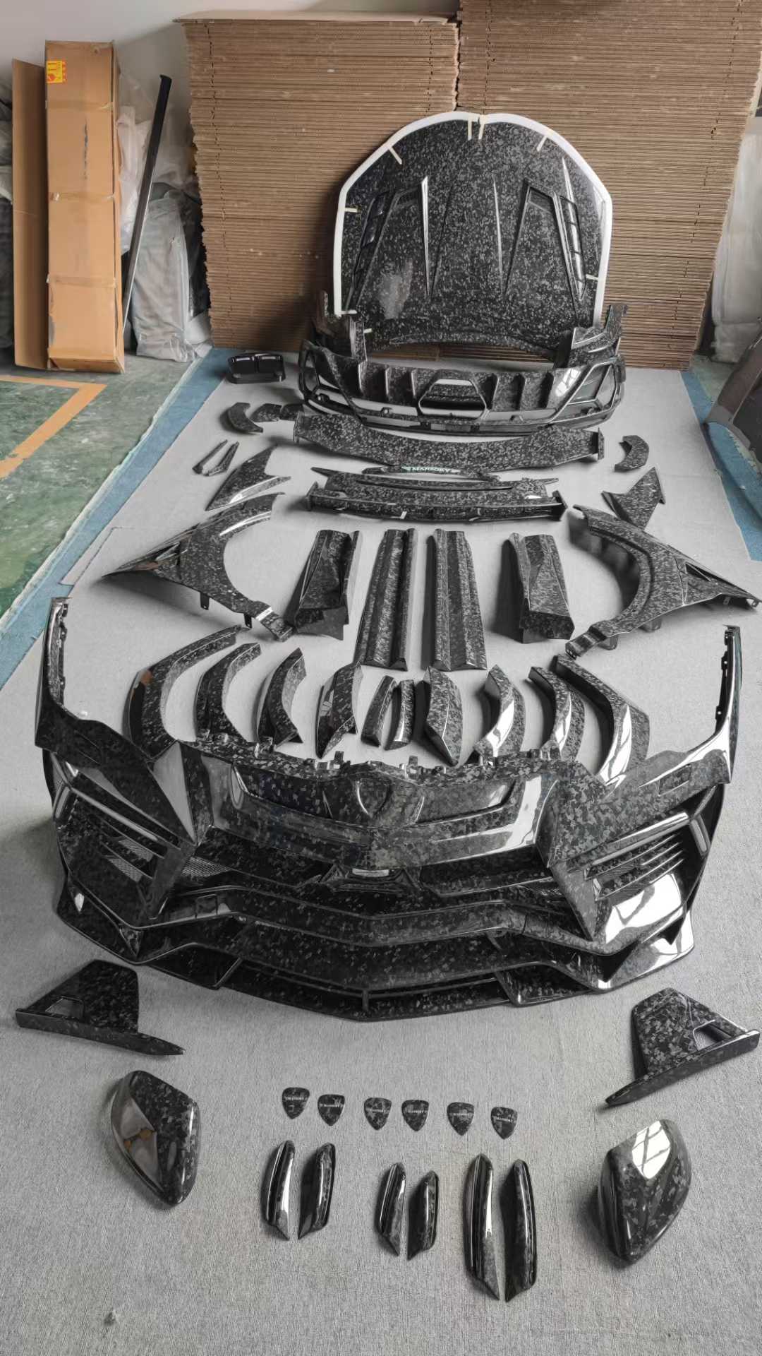 Forged Carbon Fiber Body Kit For Lamborghini Urus