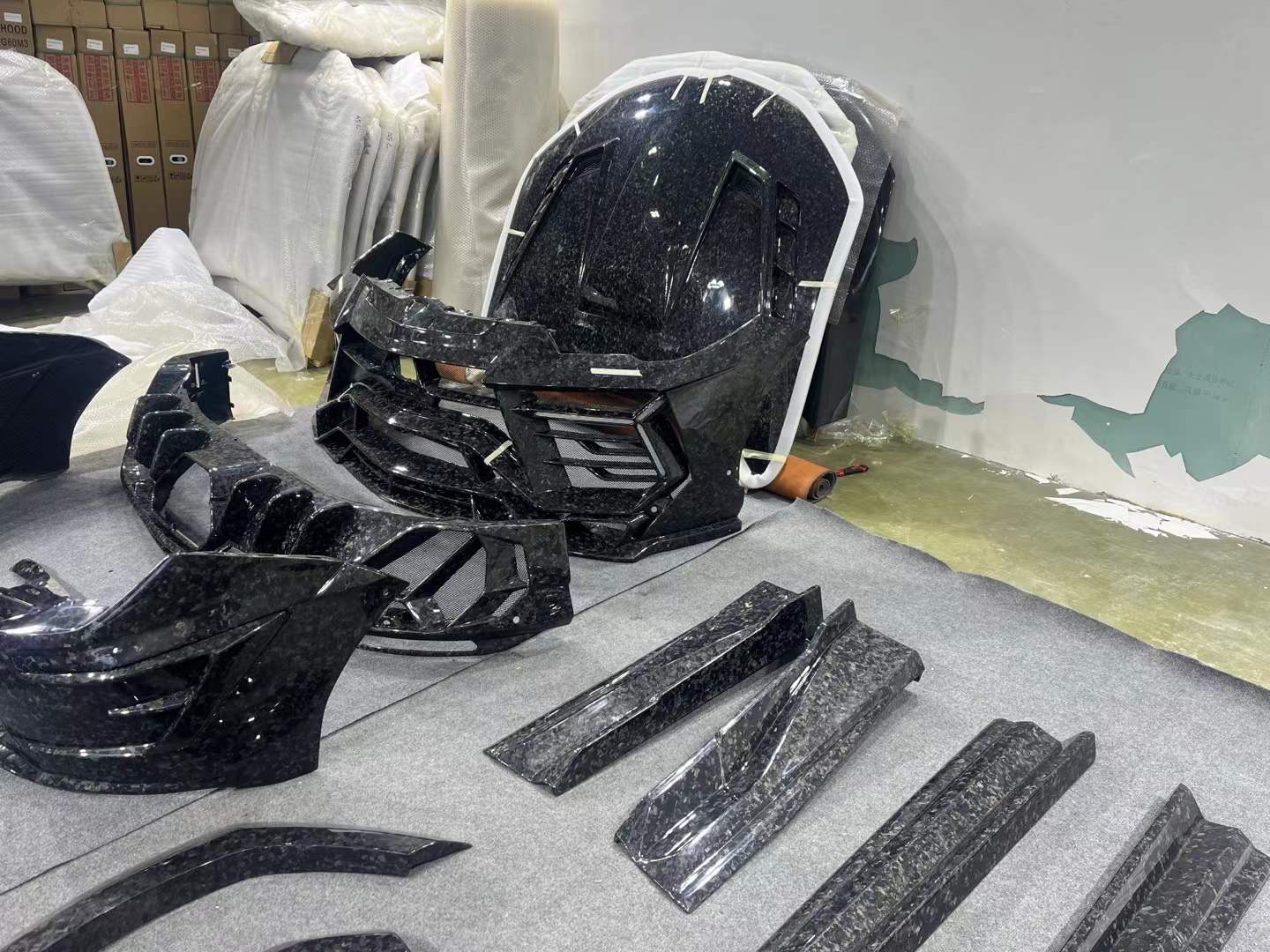 Forged Carbon Fiber Body Kit For Lamborghini Urus