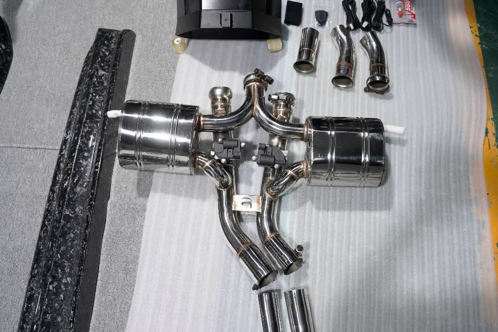 Forged Carbon Fiber Body Kit For Lamborghini Urus