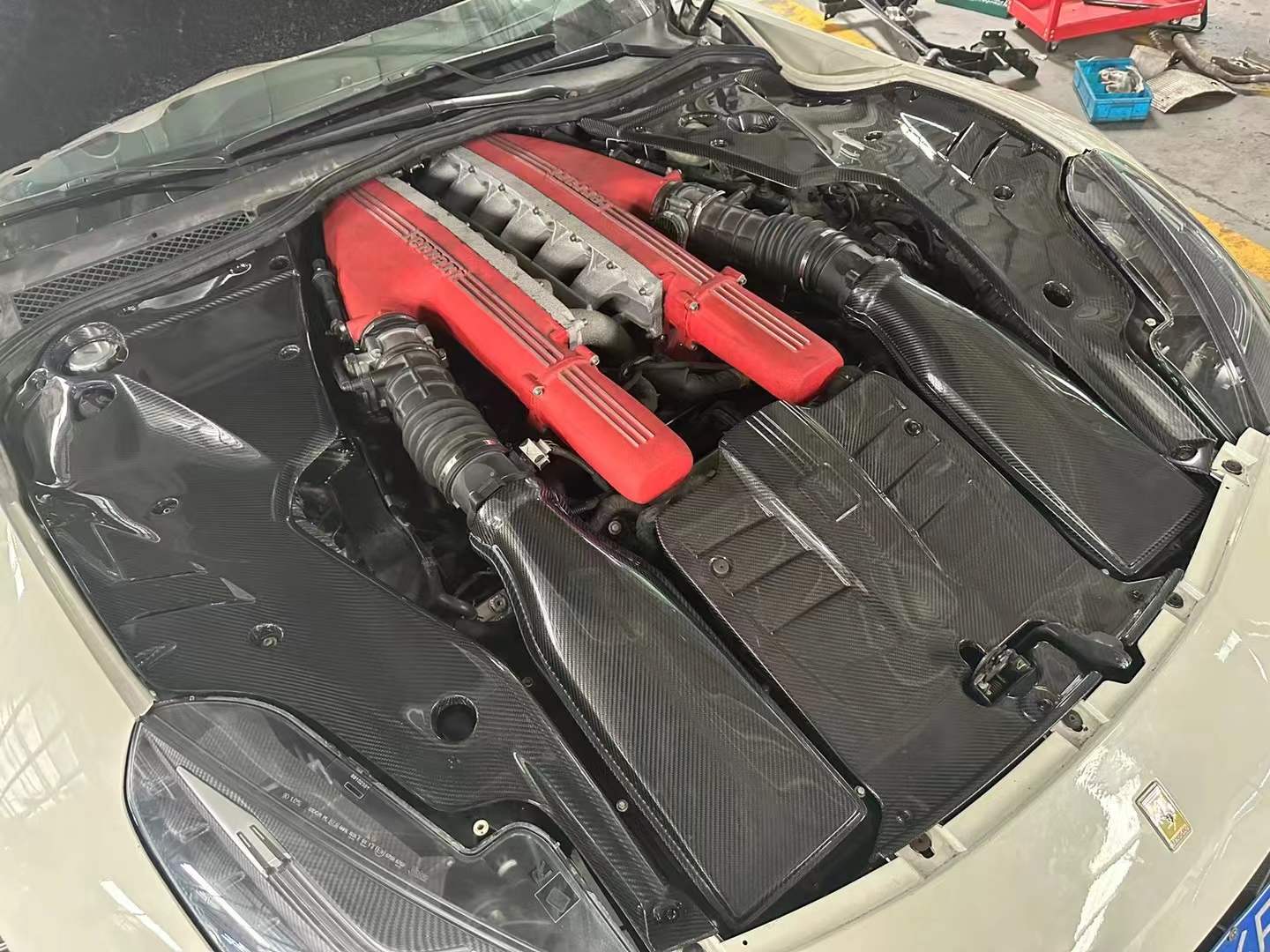 Ferrari F12 Berlinetta Dry Carbon Engine Bay Cover Kit – Full Set | Lightweight & Premium Finish