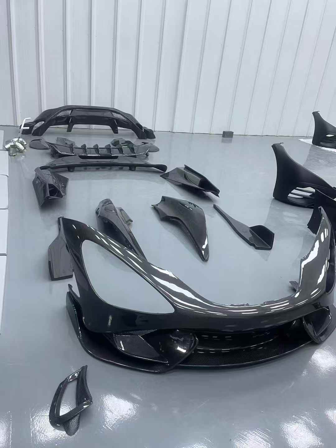 McLaren 720S to 765LT Full Carbon Fiber Body Kit Upgrade