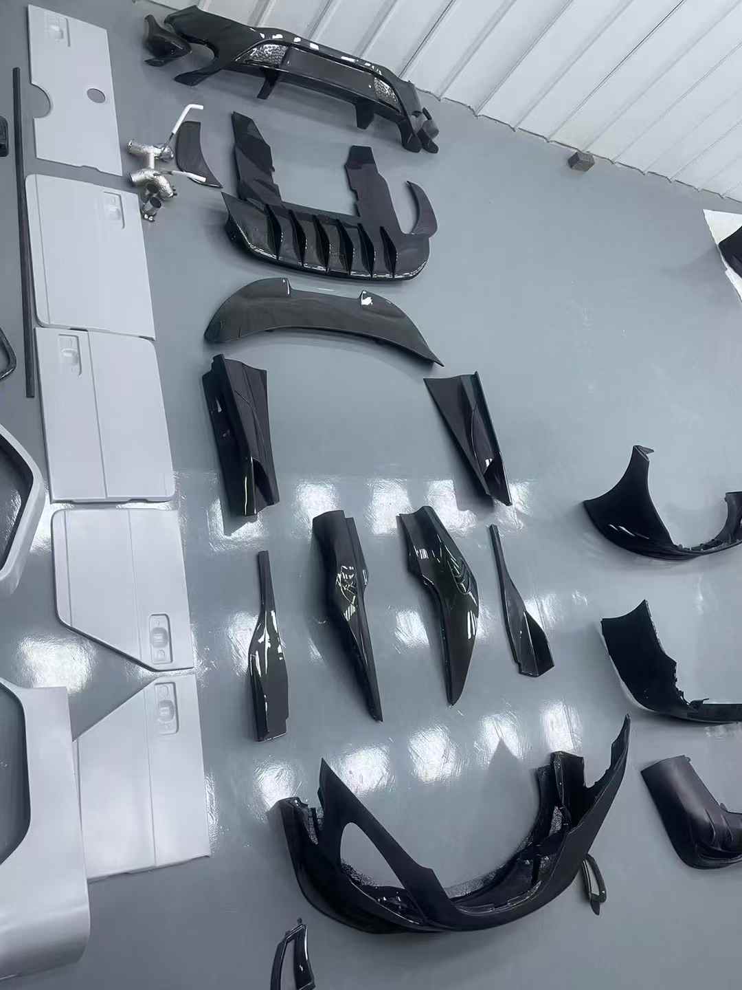 McLaren 720S to 765LT Full Carbon Fiber Body Kit Upgrade