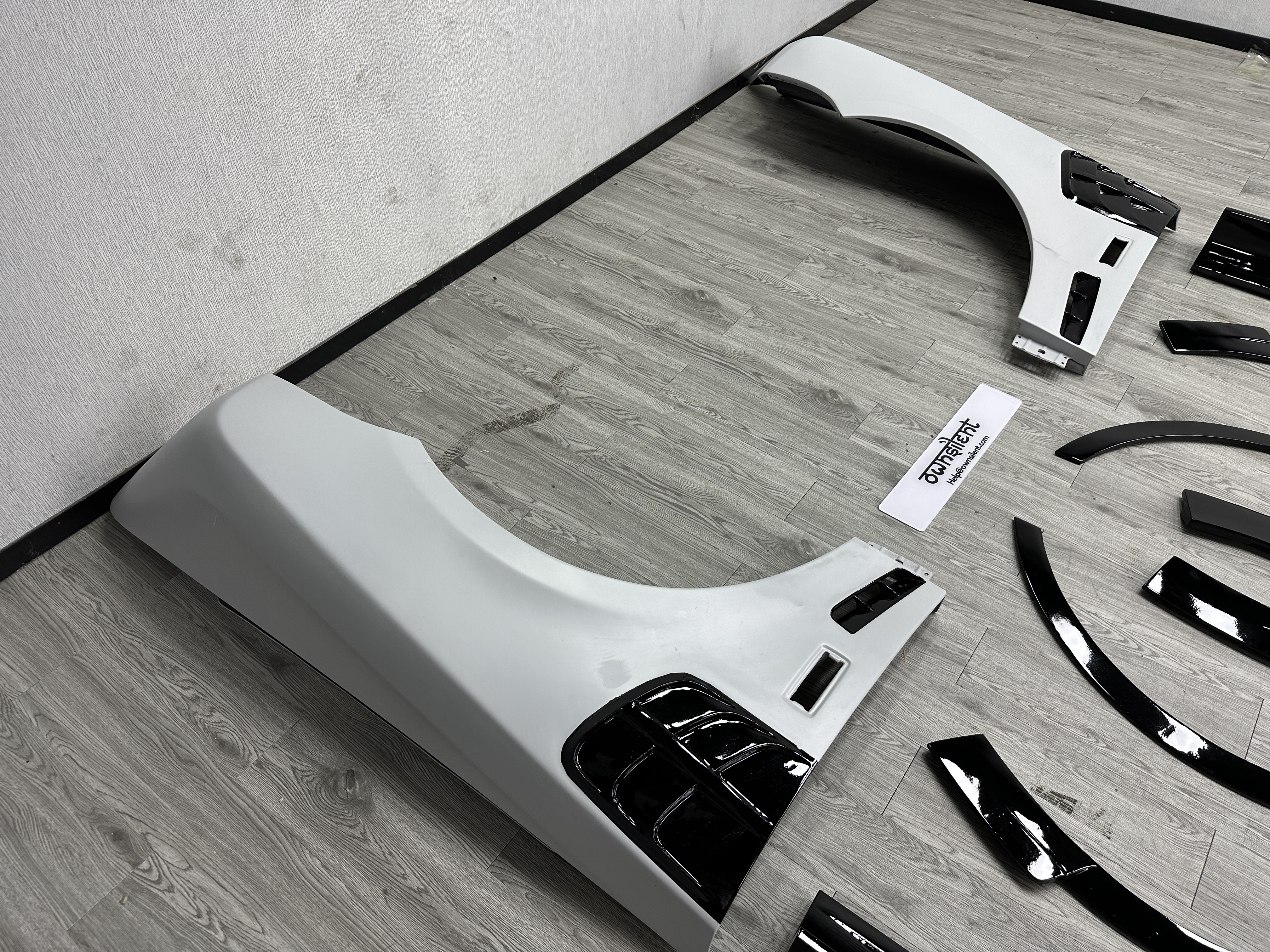 Rolls-Royce Cullinan Series II Mansory Design Exterior Forged Dry Carbon Fiber Body Kit