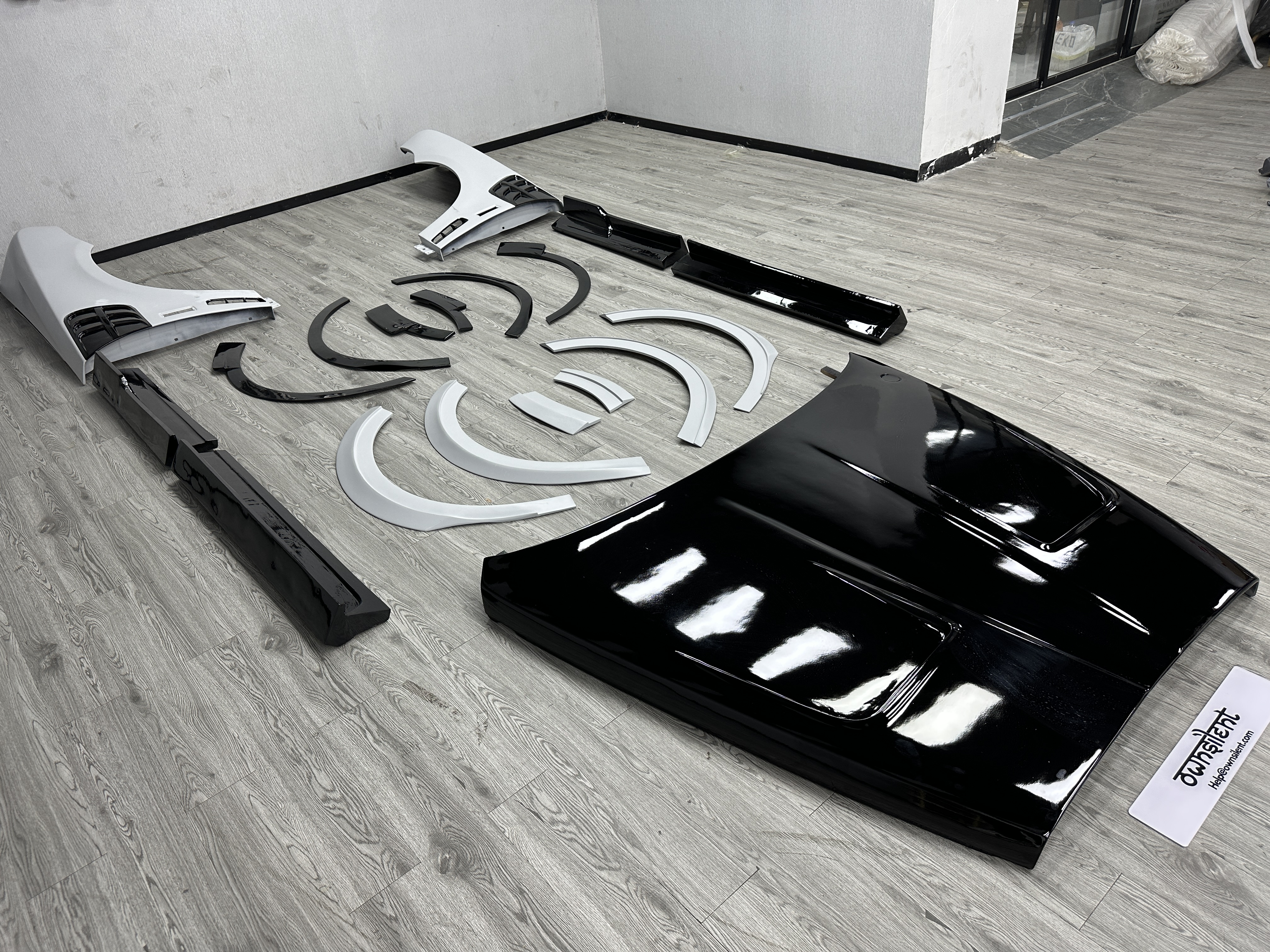 Rolls-Royce Cullinan Series II Mansory Design Exterior Forged Dry Carbon Fiber Body Kit