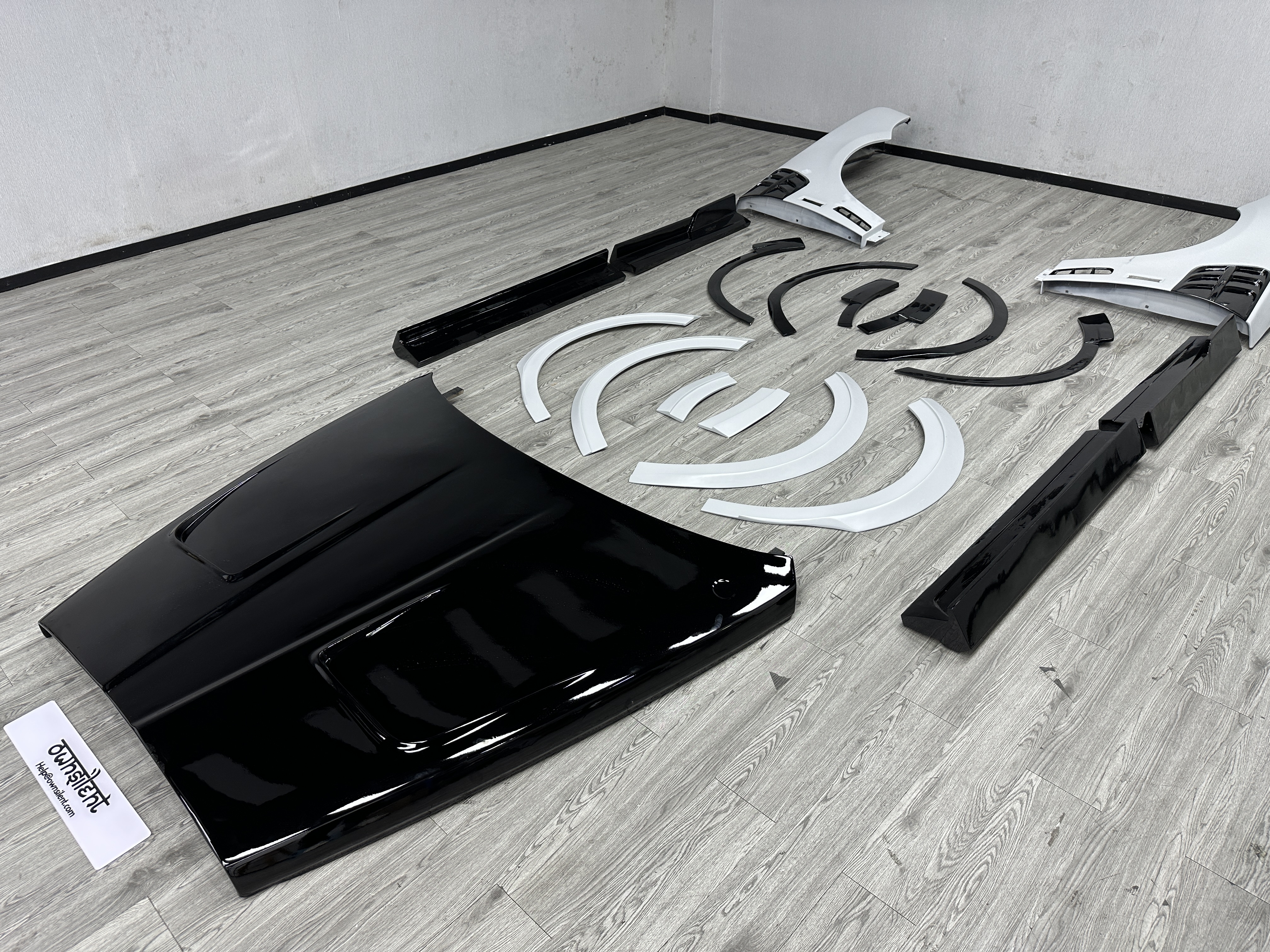 Rolls-Royce Cullinan Series II Mansory Design Exterior Forged Dry Carbon Fiber Body Kit