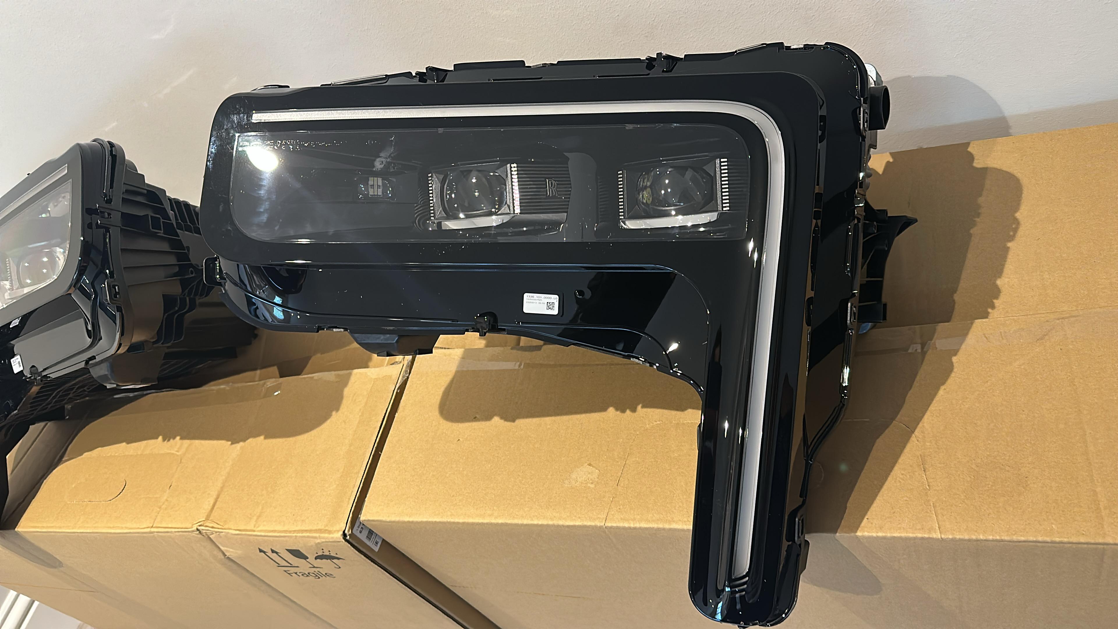 Rolls-Royce Cullinan 2025 Genuine Headlights