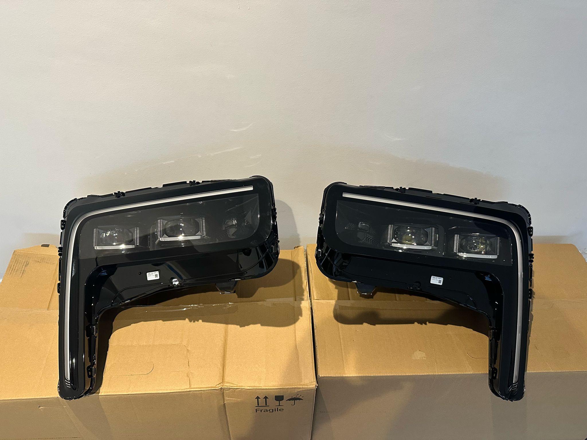 Rolls-Royce Cullinan 2025 Genuine Headlights