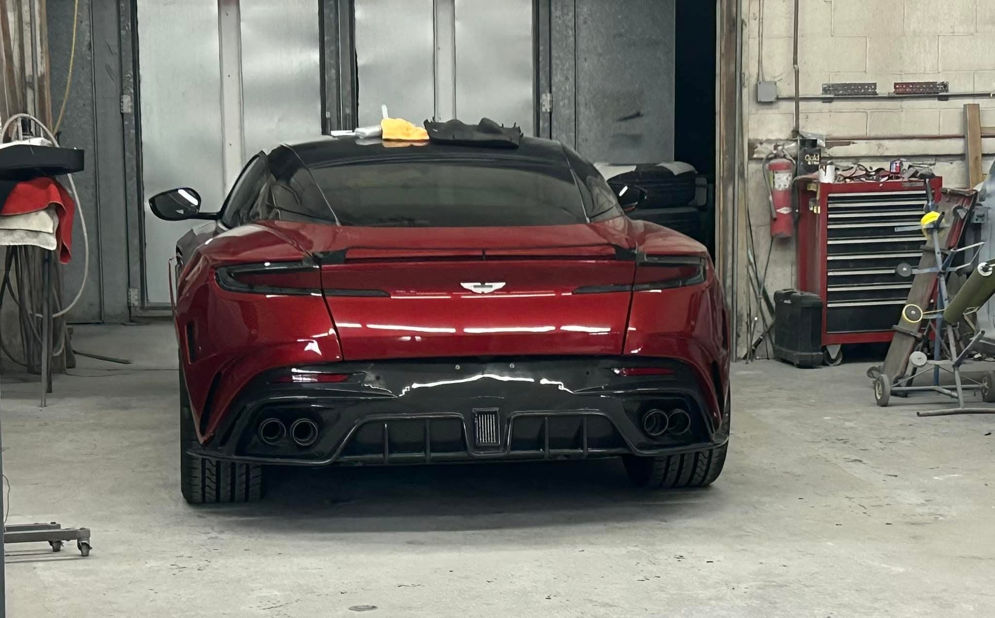 Mansory Design Carbon Fiber Body Kit For Aston Martin DB11