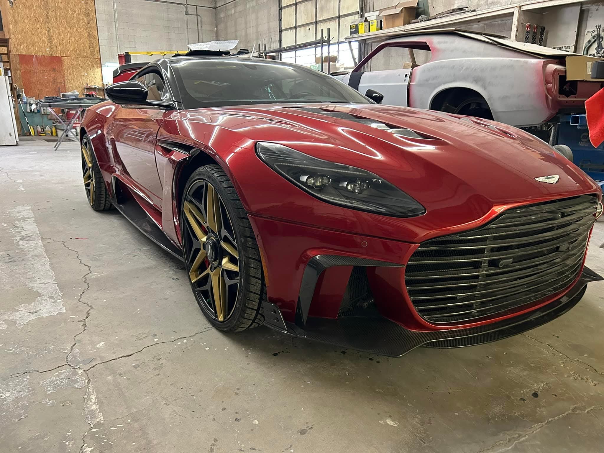 Mansory Design Carbon Fiber Body Kit For Aston Martin DB11