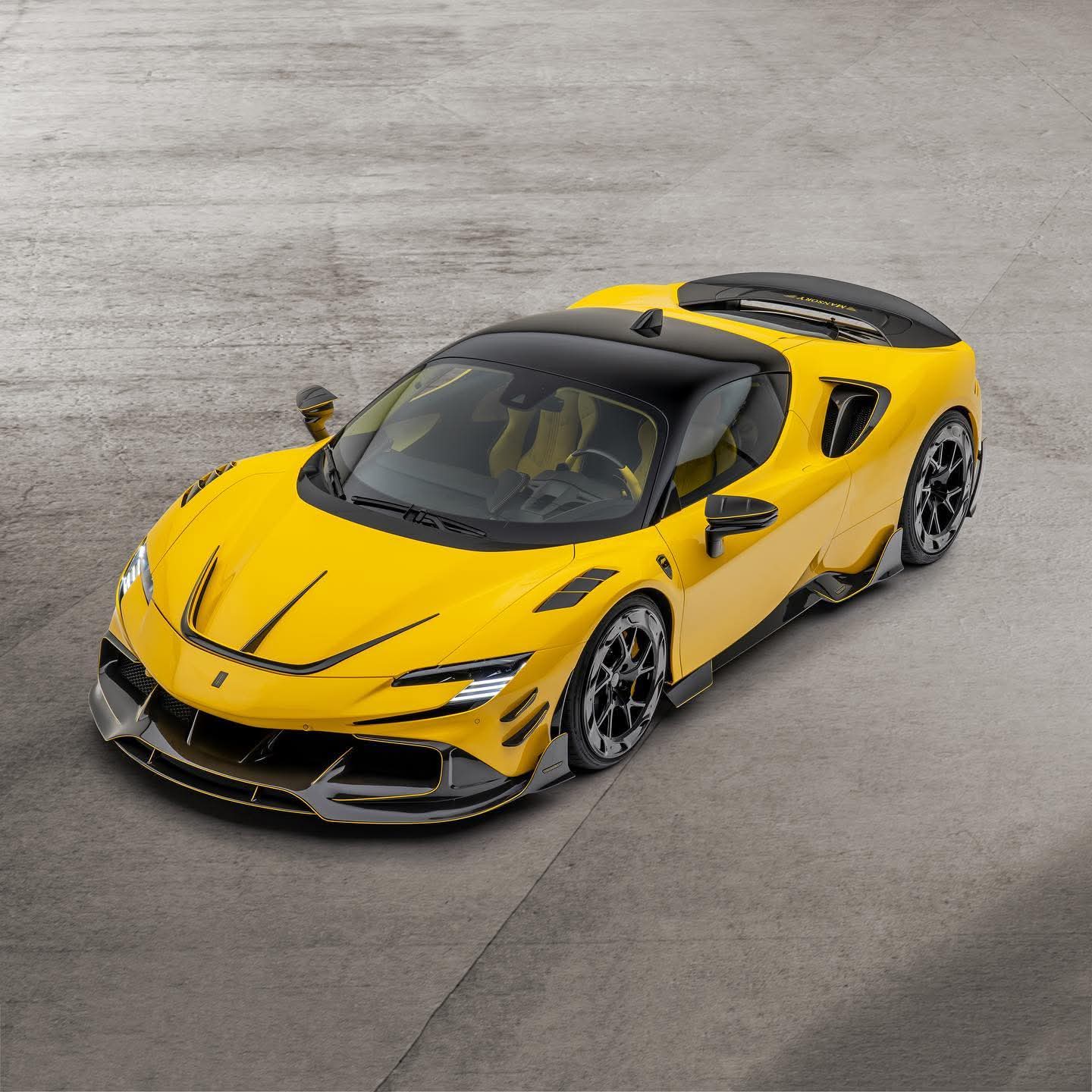 Mansory Design Carbon Fiber Body Kit For Ferrari SF90