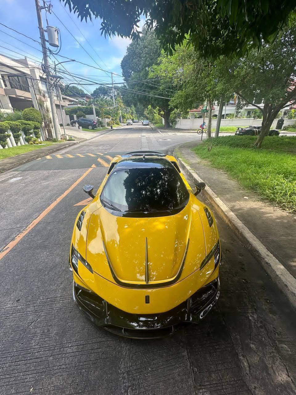 Mansory Design Carbon Fiber Body Kit For Ferrari SF90