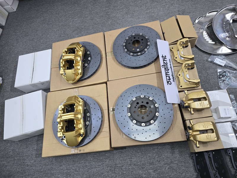 BMW M8 F92 Coupe Carbon-Ceramic Brake Kit (2019+) | Own Silent & Co (2023+) | Own Silent & Co