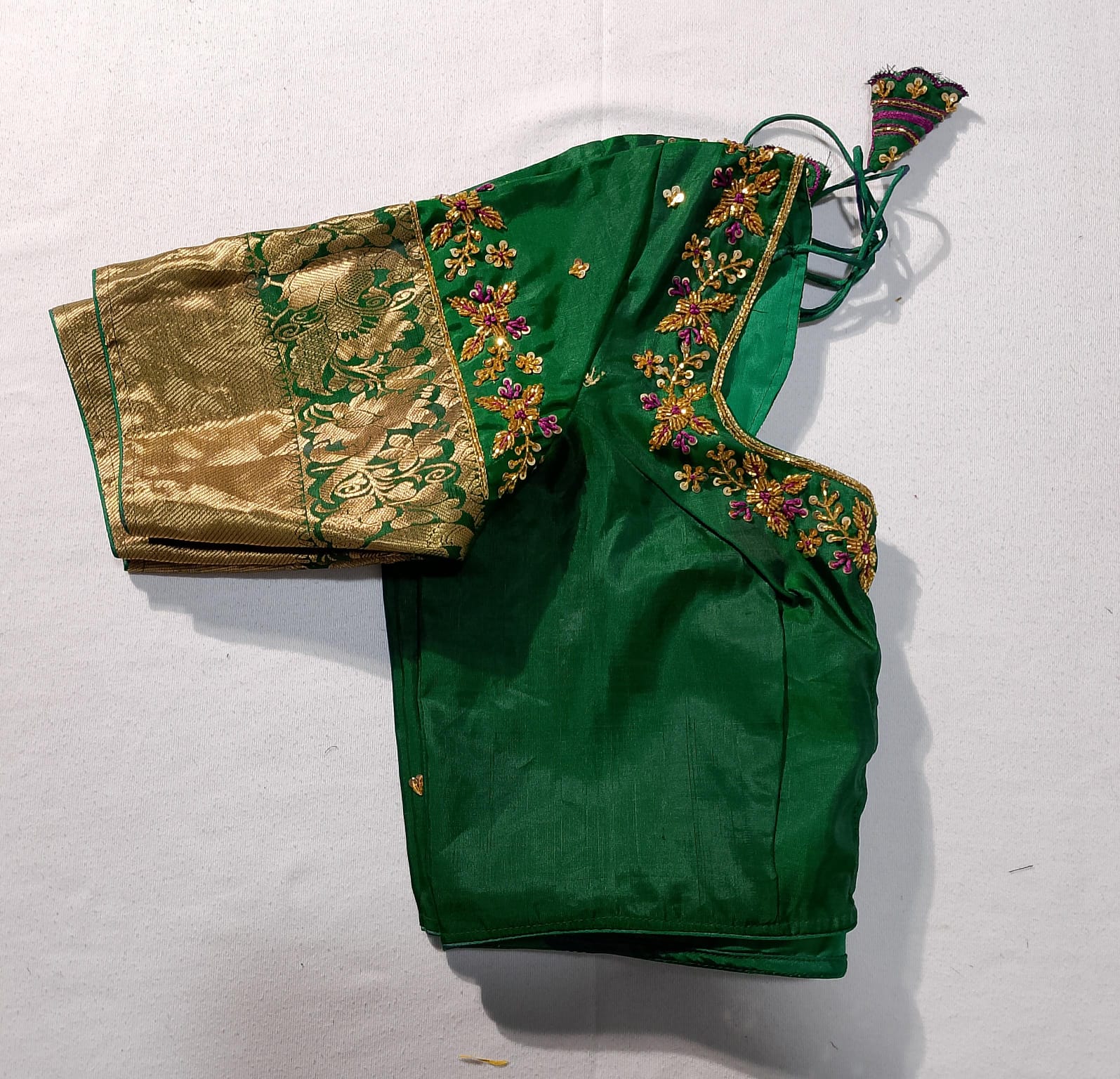 N209: Ready To Ship Beautiful Pure Kanchipattu Saree With Stitched Maggam Work Blouse