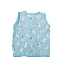 Top of Muslin material