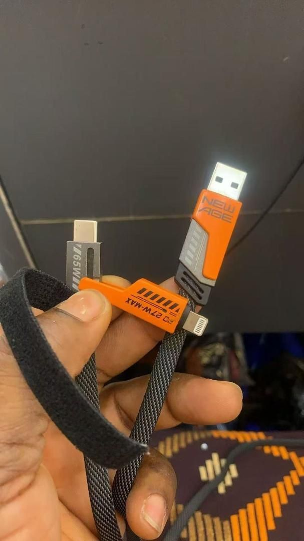 SUPERFAST CHARGING CABLE - USB TO TYPE C