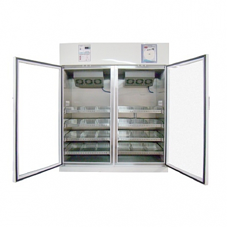 Refrigerador para medicamentos y biológicos de 25 ft