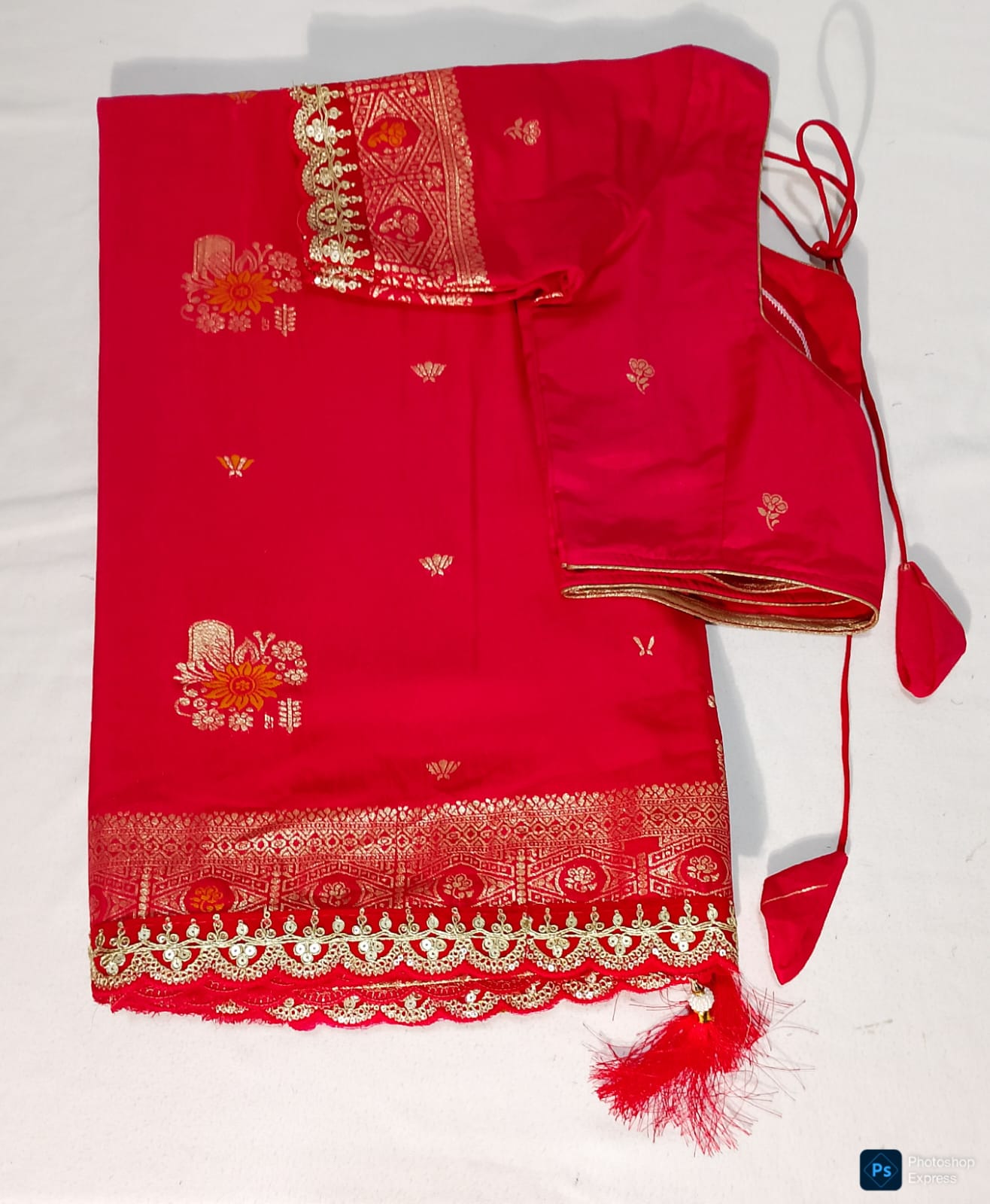 N610: Ready To Ship Beautiful Saree With Stitched Blouse