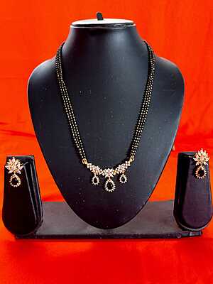 H11 : Ready To Ship Beautiful Black Beads Set