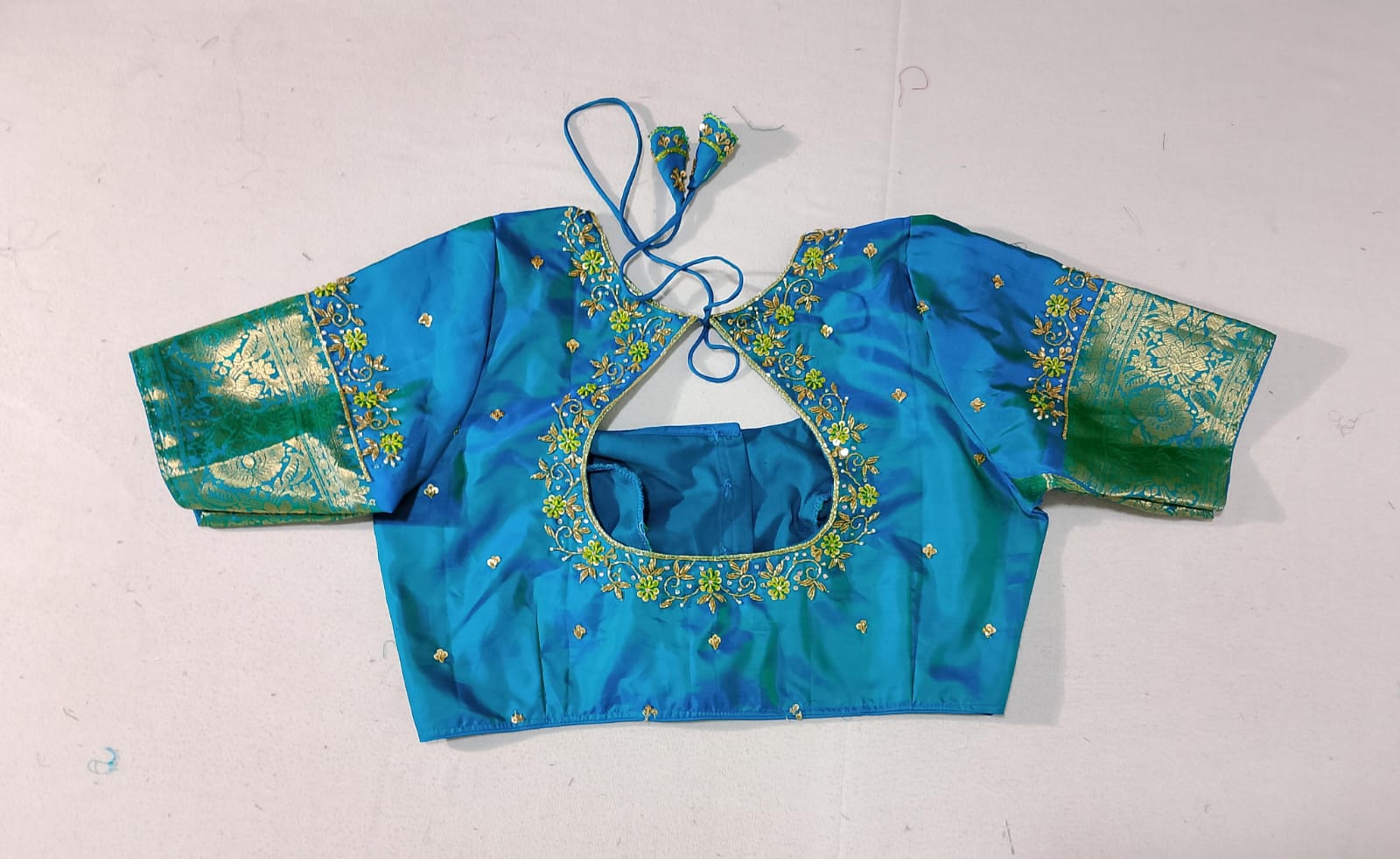 N535: Ready To Ship Beautiful Pure Kanchipattu Saree With Stitched Maggam Work Blouse