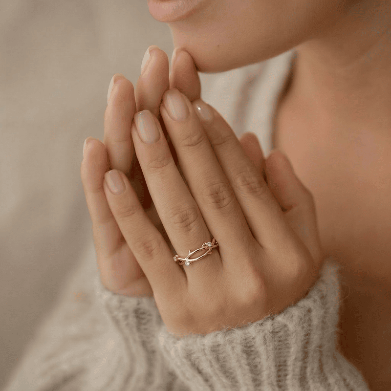 Eterna Crossover ring